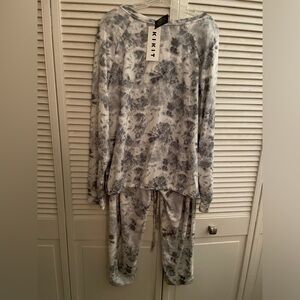NWT Women’s Plus Size Pajamas